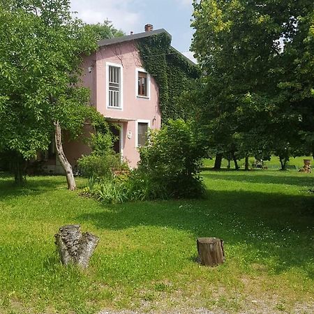 Le Case Nel Bosco Vanzago Екстериор снимка